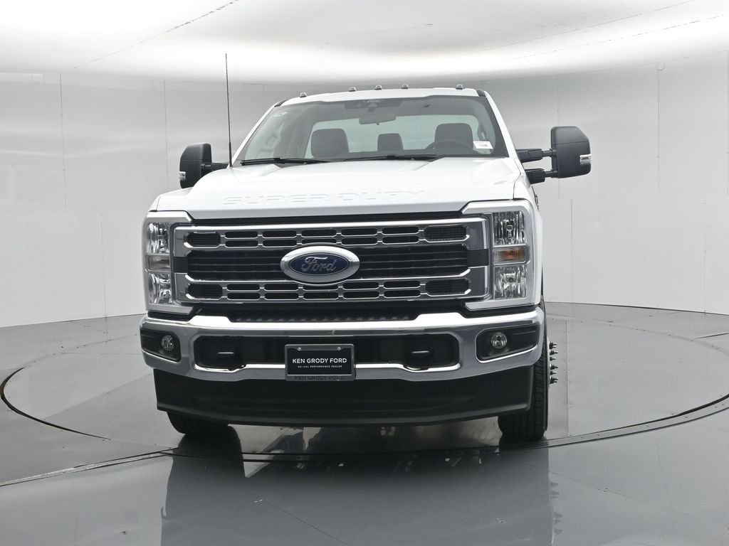 New 2026 Oxford White Ford XL image 49