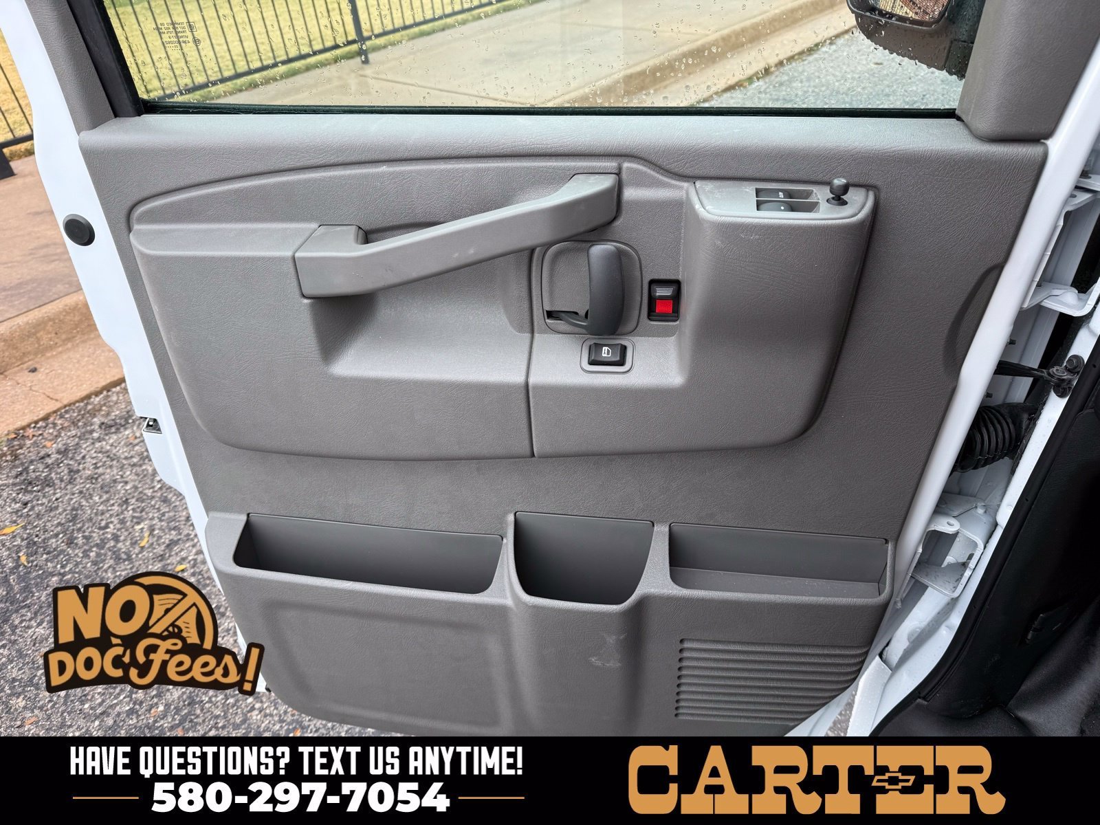 2025 Chevrolet Express Cargo Work Van - Photo 17