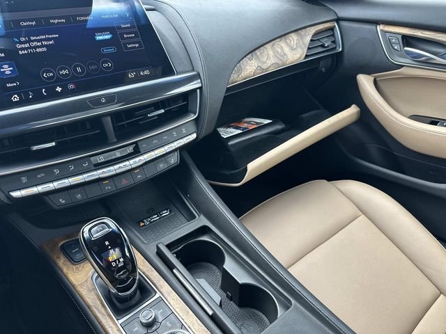 Used 2022 White Cadillac Premium Luxury image 33