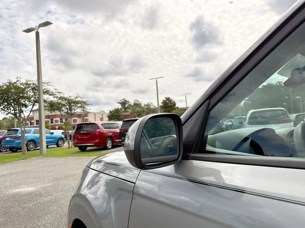 Used 2024 Steel Gray Kia LX image 12