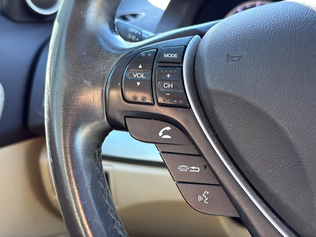 Used 2017  Acura Technology Package image 45