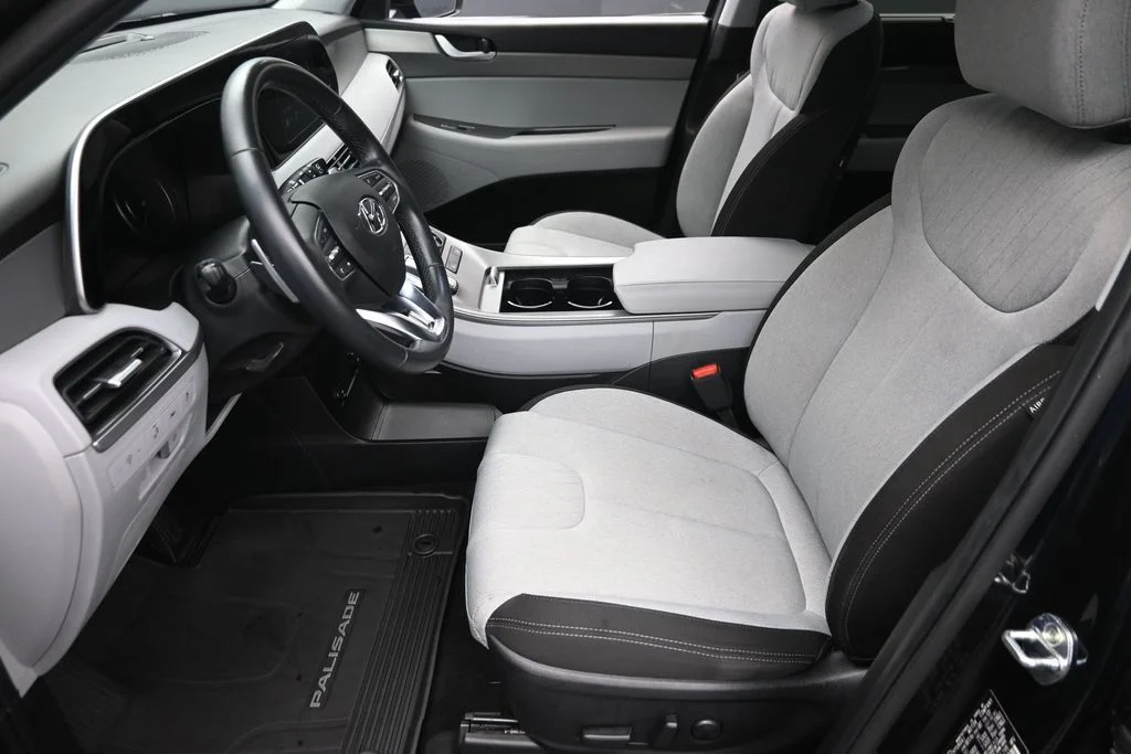 Used 2022 White Hyundai SEL image 18