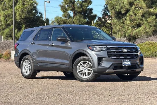 New 2027 Carbonized Gray Metallic Ford Active image 26