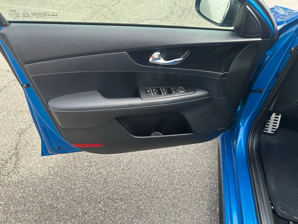 Used 2023 Blue Kia GT-Line image 7