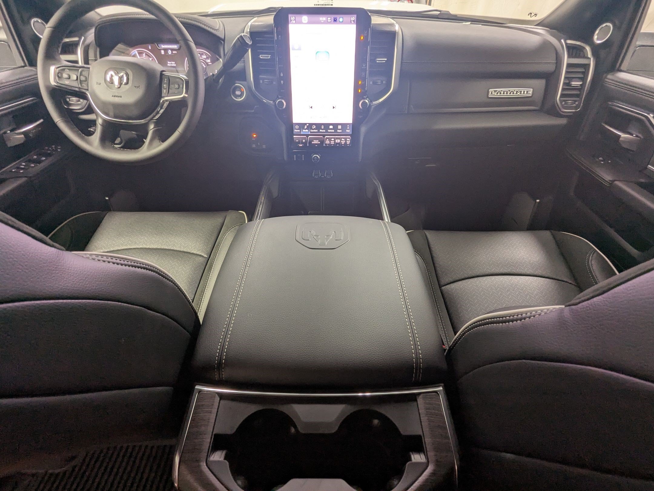New 2026 Bright White Clear-Coat Exterior Paint RAM Laramie image 15