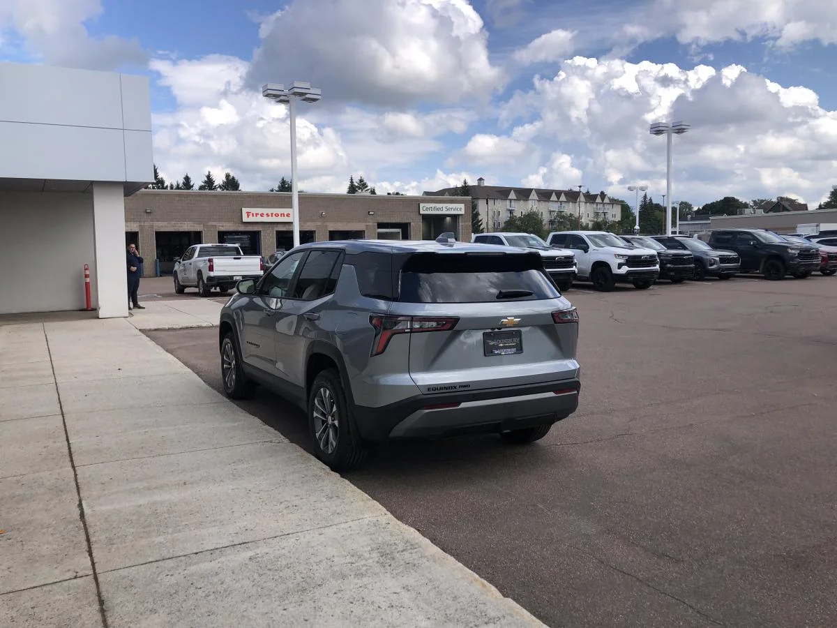 New 2027 Grey Chevrolet Awd 4dr Lt 2lt image 6