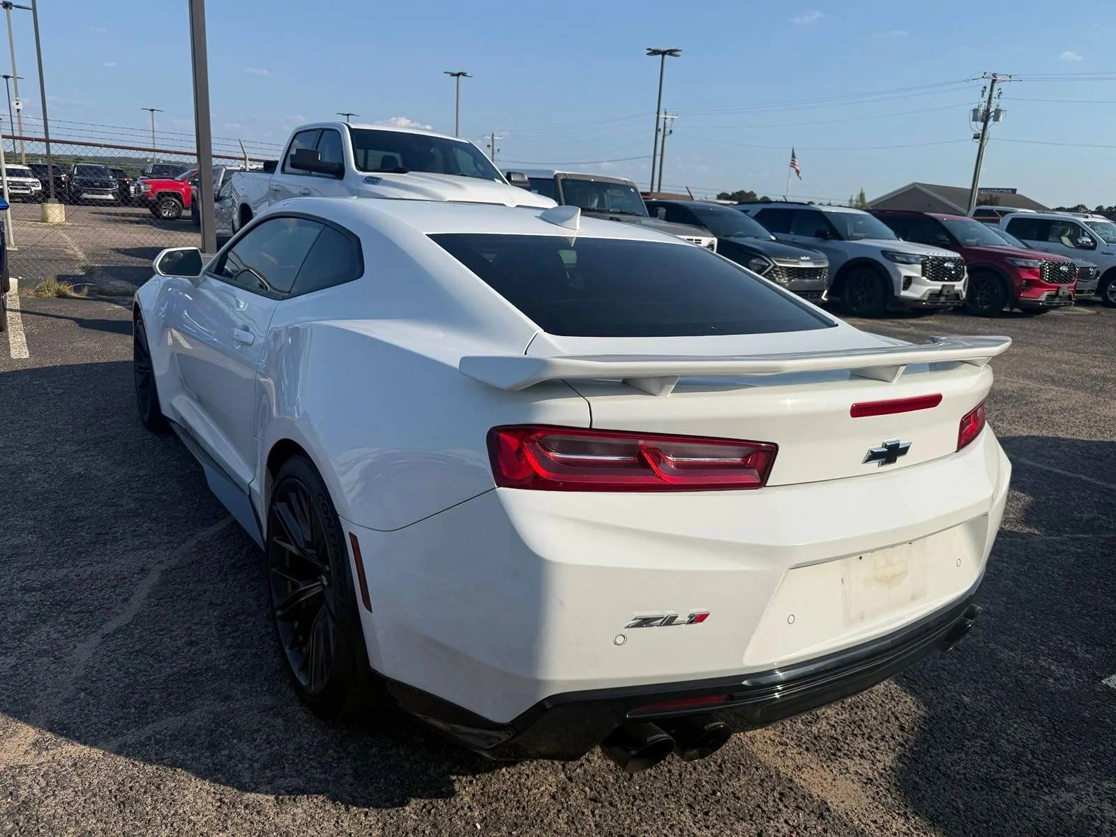 Used 2018 White Chevrolet ZL1 image 4