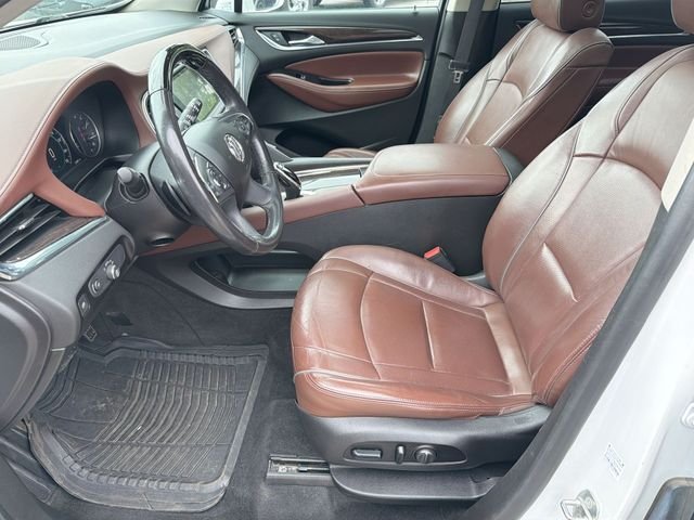 Used 2018 White Buick Avenir image 15