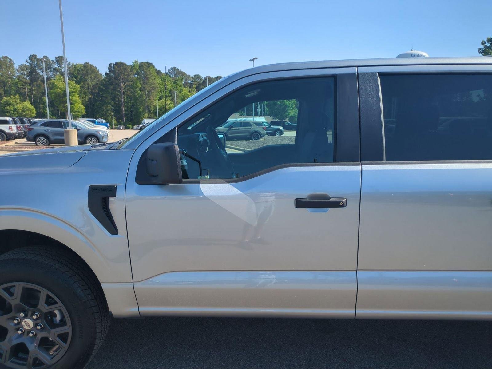 New 2026 Iconic Silver Metallic Ford STX image 15