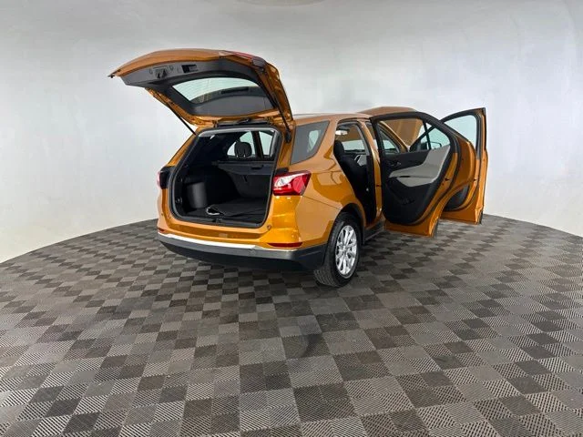 Used 2018 Orange Chevrolet LS image 16