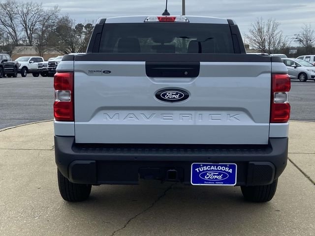 New 2026 Space White Metallic Ford XLT image 3