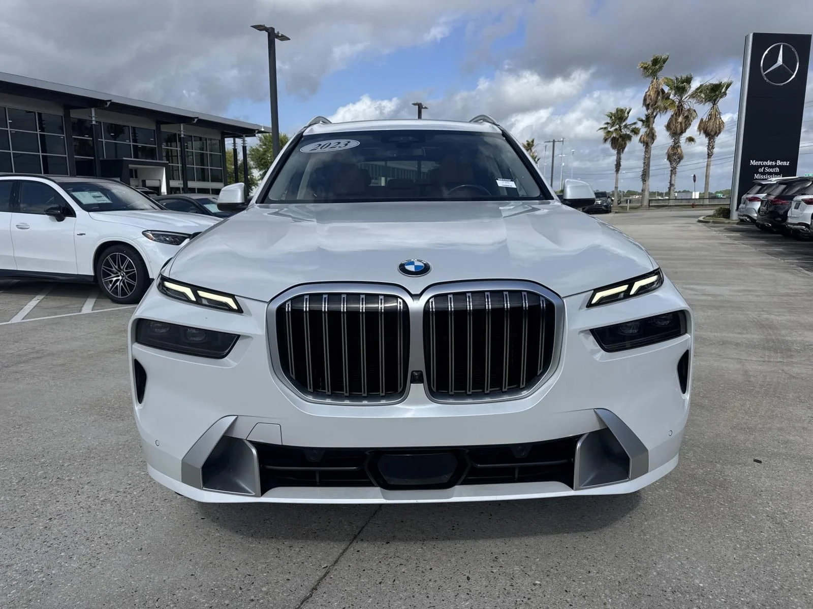 2023 BMW X7 40i - Photo 2