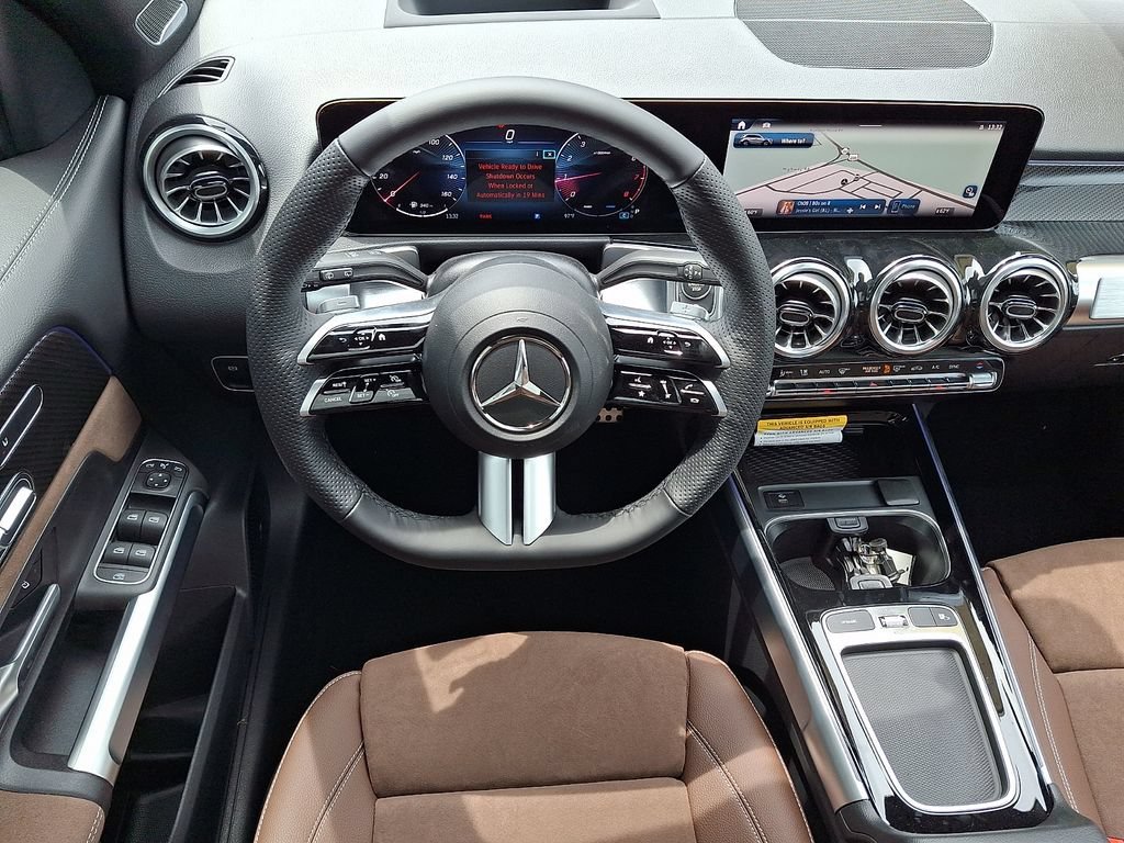 New 2026 MANUFAKTUR Patagonia Red Metallic Mercedes-Benz GLB 250 image 36