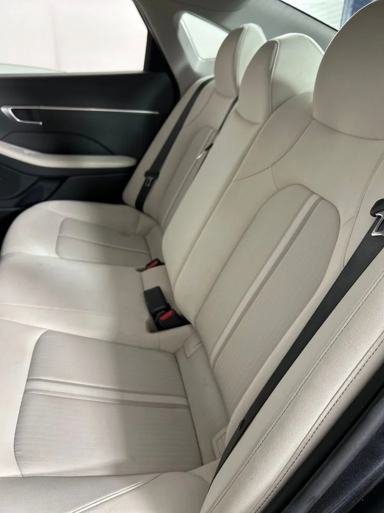 Used 2022 Gray Hyundai Blue image 17