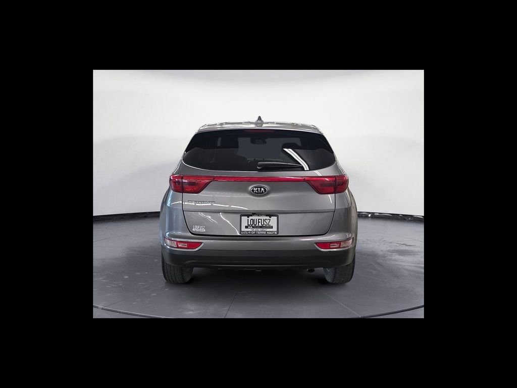 Used 2018 Silver Kia LX image 5