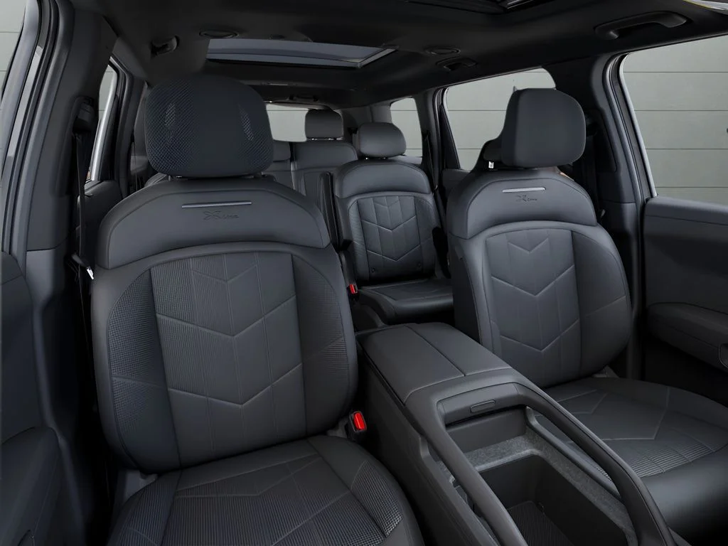 New 2027 Wolf Gray Kia X-Pro SX image 11