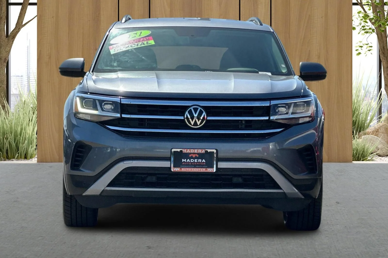 Used 2021 Gray Volkswagen 3.6L V6 SE w/Technology image 9