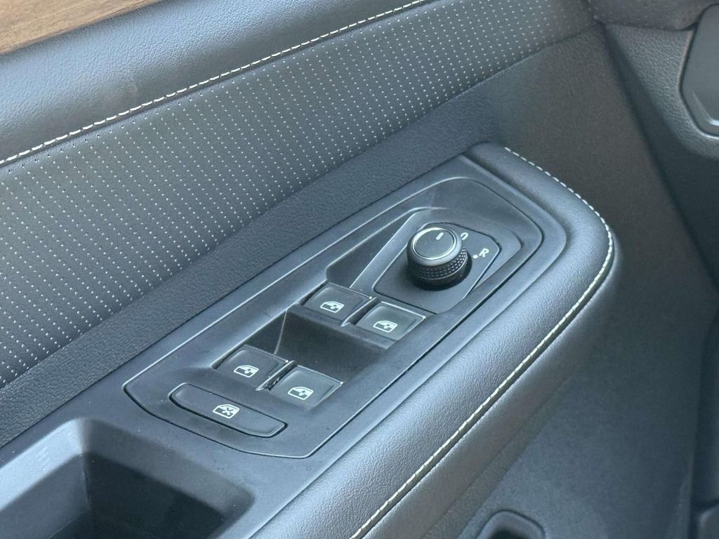 2026 Volkswagen Atlas SE w/Tech - Photo 25