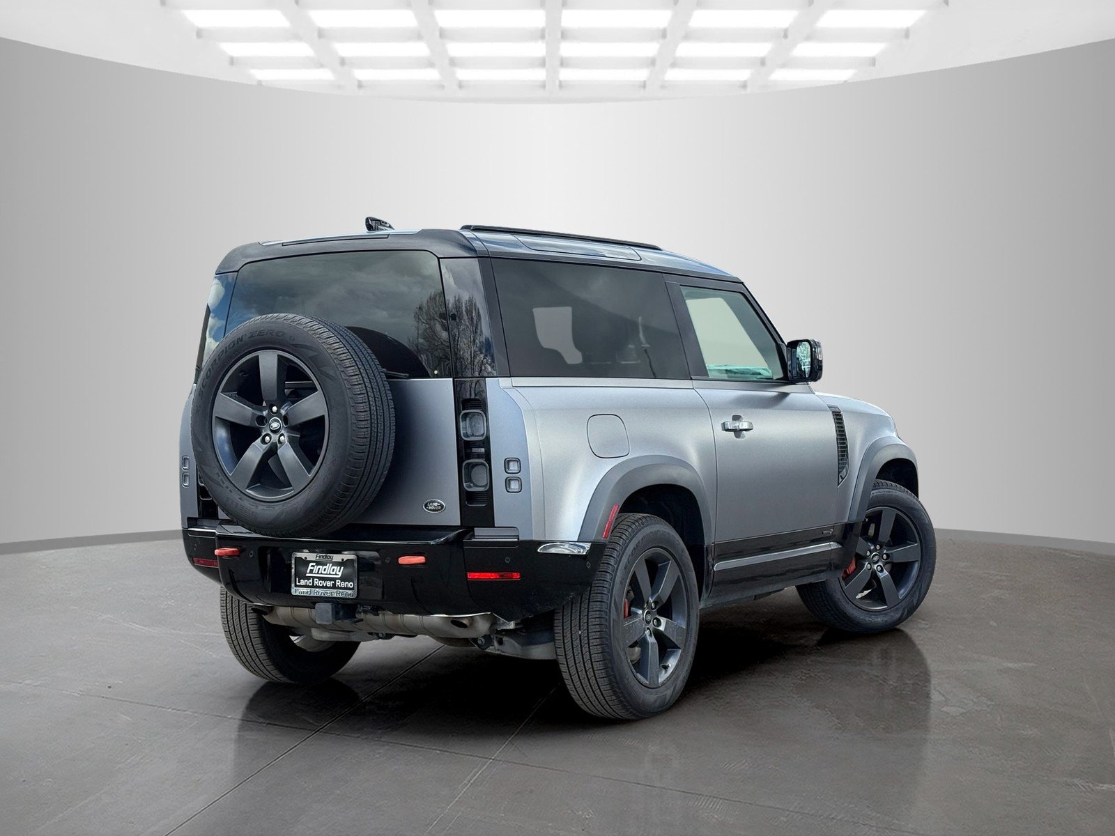 2023 Land Rover Defender X - Photo 5