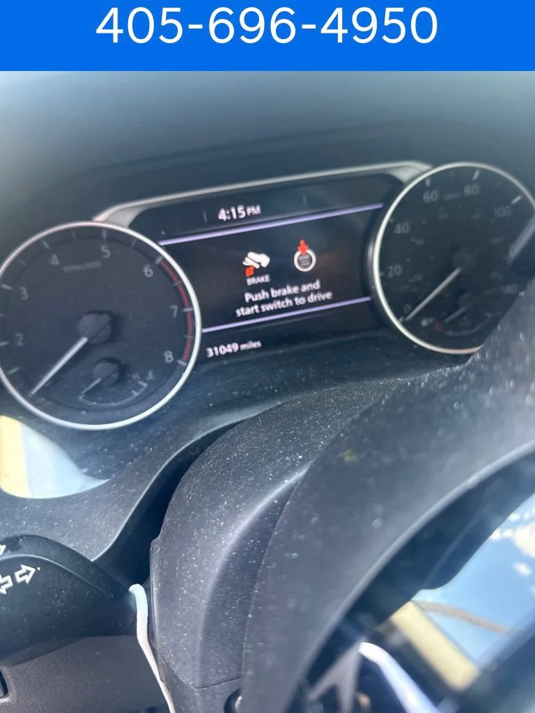 Pre-Owned 2023 Nissan Rogue SV