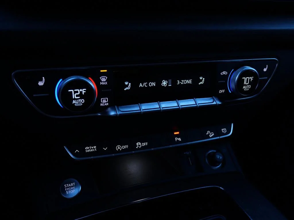 2024 Audi Q5 Premium - Photo 18