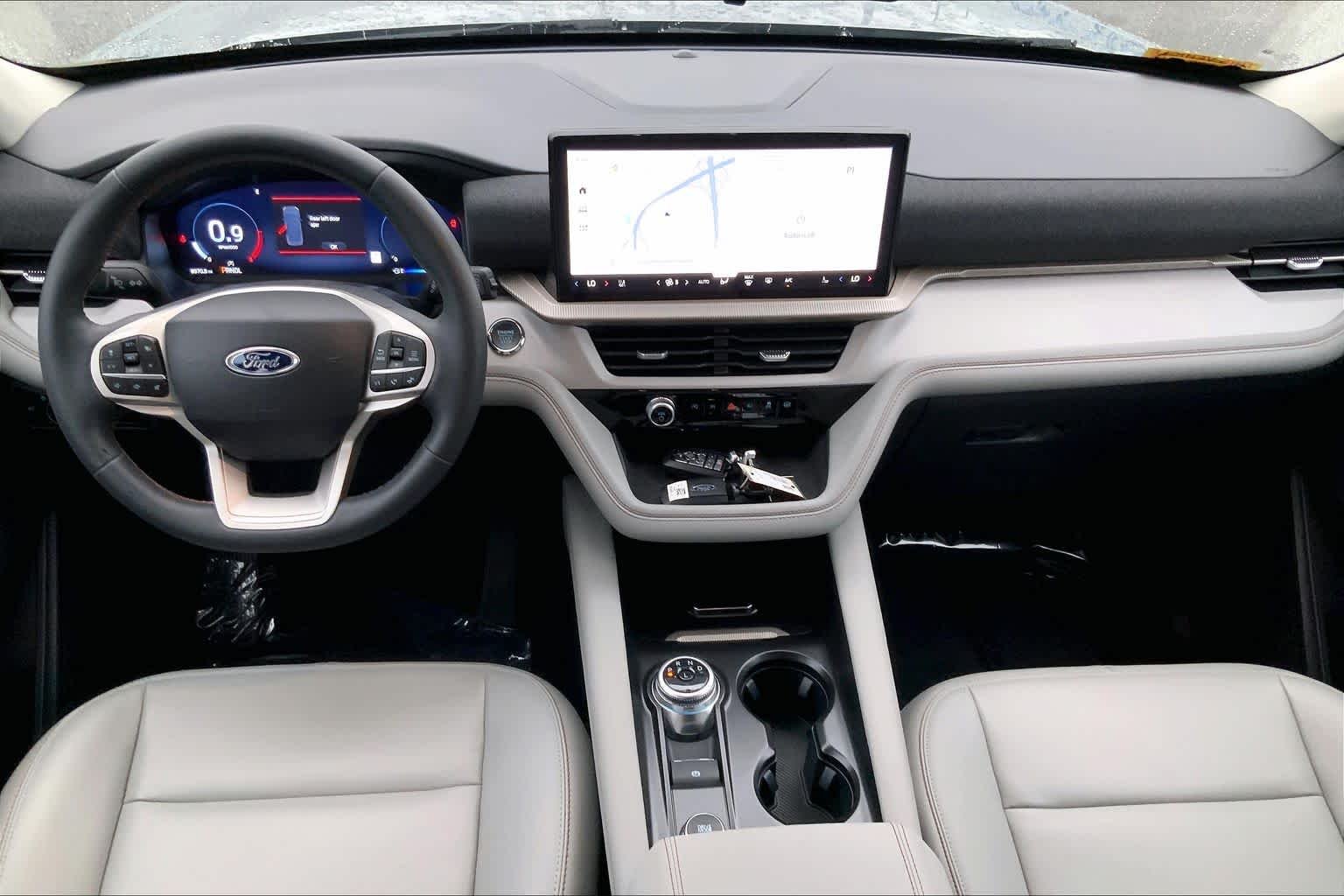 Certified Used 2025 Iconic Silver Metallic Ford Active image 15