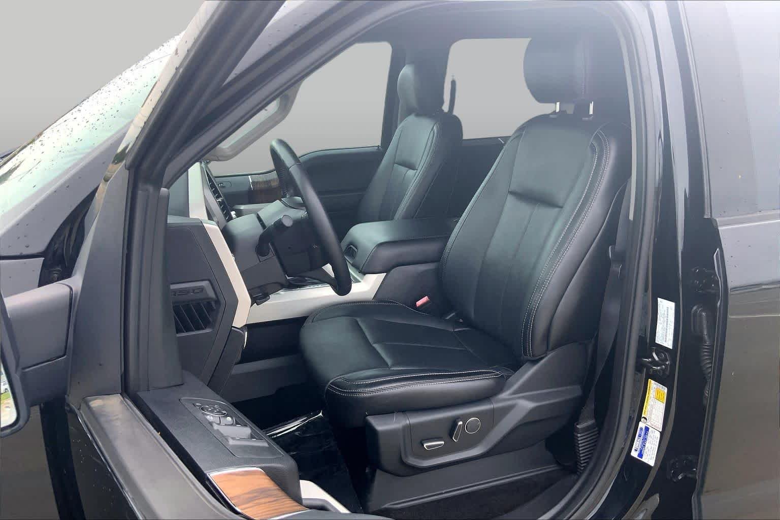 Used 2018 Shadow Black Ford LARIAT image 8