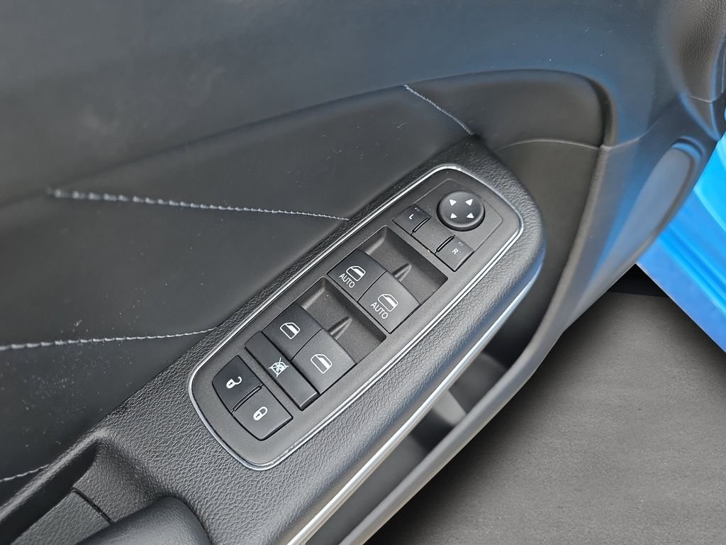 Used 2023 B5 Blue Pearlcoat Dodge R/T Scat Pack image 18