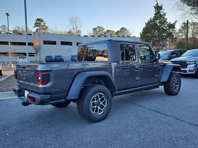 New 2026 Granite Crystal Metallic Clear-Coat Exterior Paint Jeep Rubicon image 3
