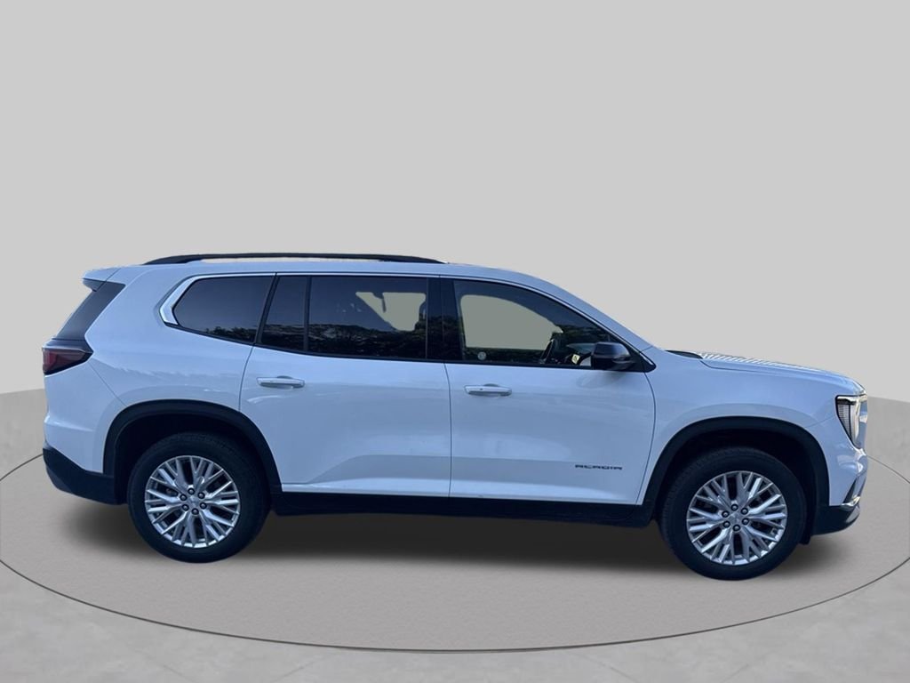Used 2026 Summit White GMC Elevation image 4