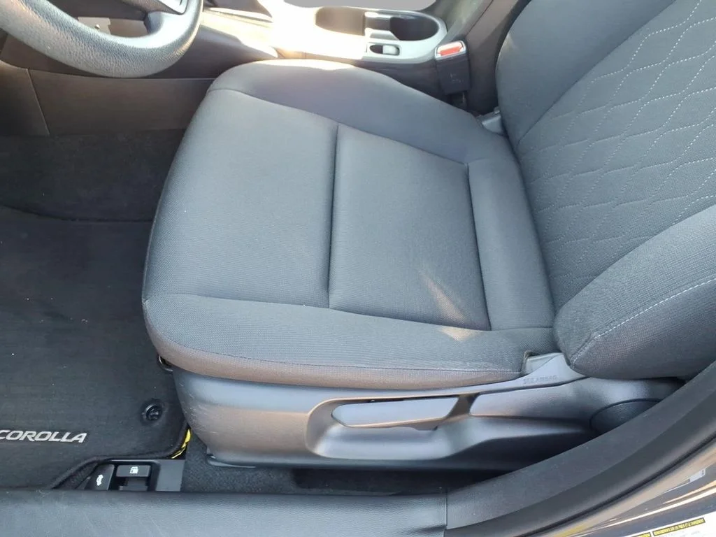 Used 2024  Toyota LE image 17