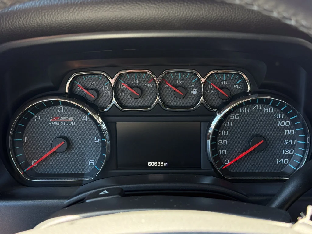 Used 2015 SILVER ICE METALLIC Chevrolet LT image 30