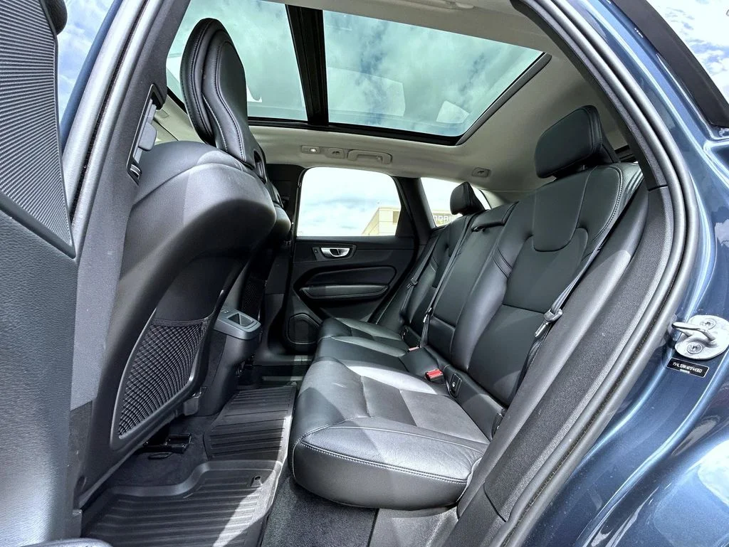 2024 Volvo XC60 Core - Photo 19