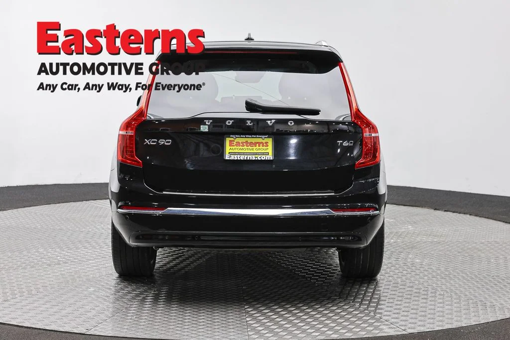 Used 2022 Black Volvo T6 Inscription image 6
