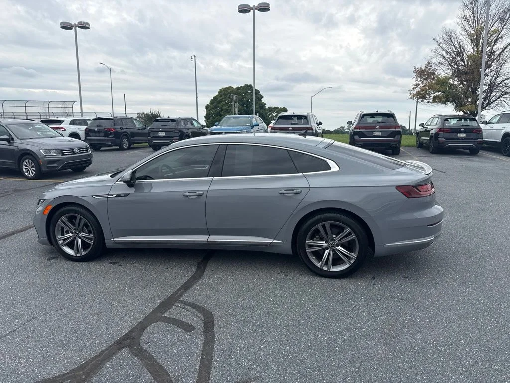 Certified Used 2022 Moonstone Gray Volkswagen 2.0T SE R-Line image 10