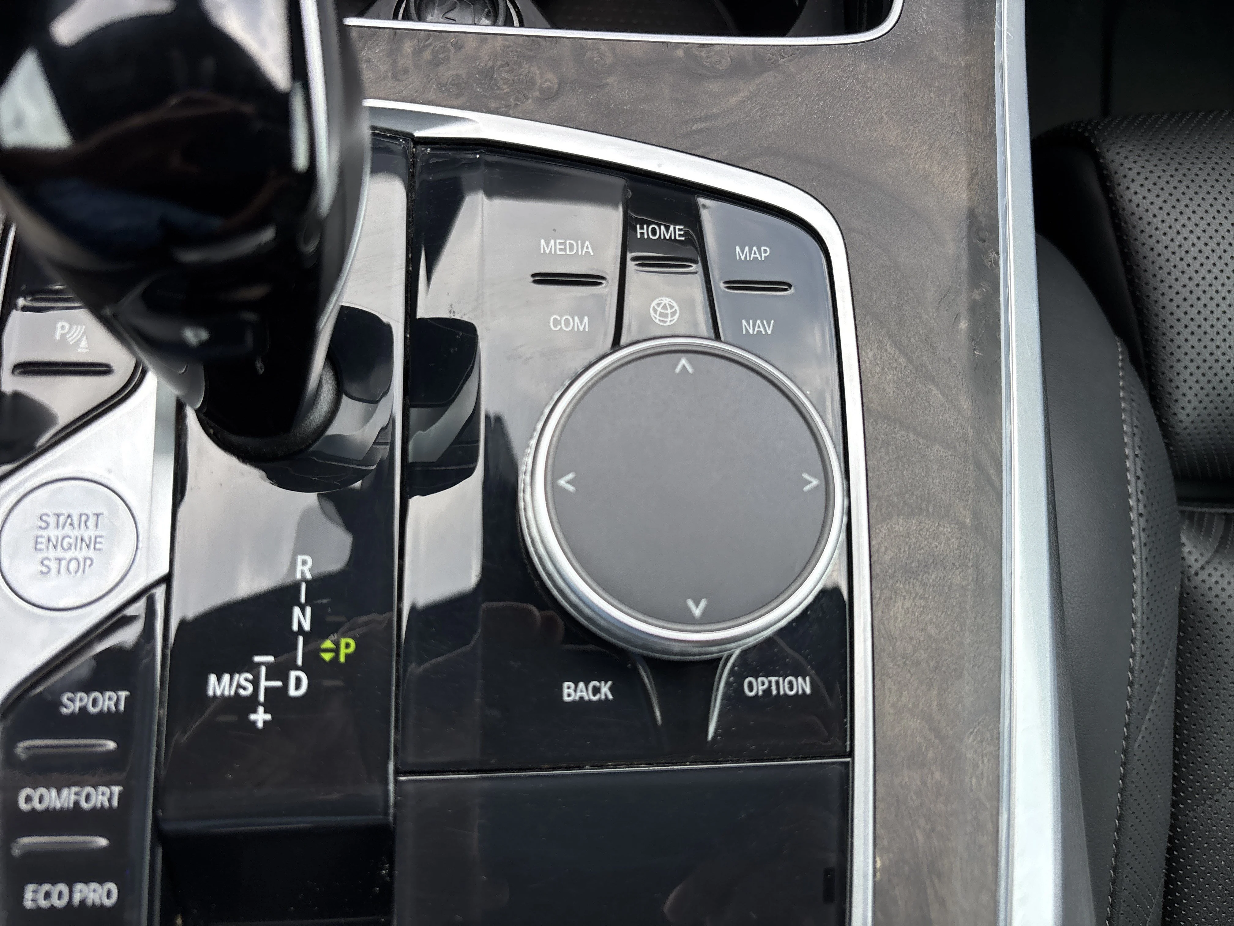Used 2023 Dark Graphite Metallic BMW xDrive40i AWD image 48