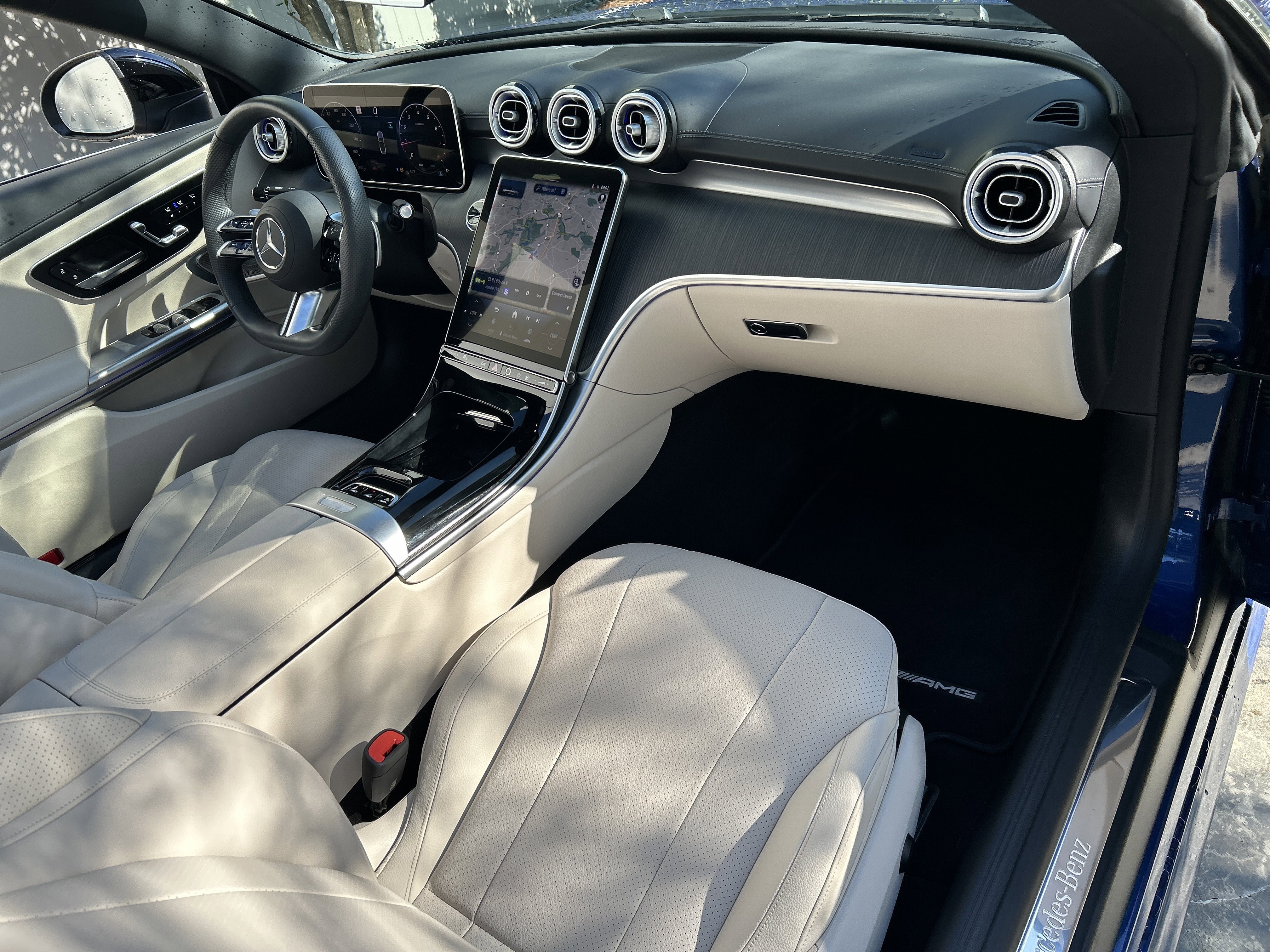 Certified Used 2025 Sterling Blue Metallic Mercedes-Benz CLE 300 4MATIC® Cabriolet image 54