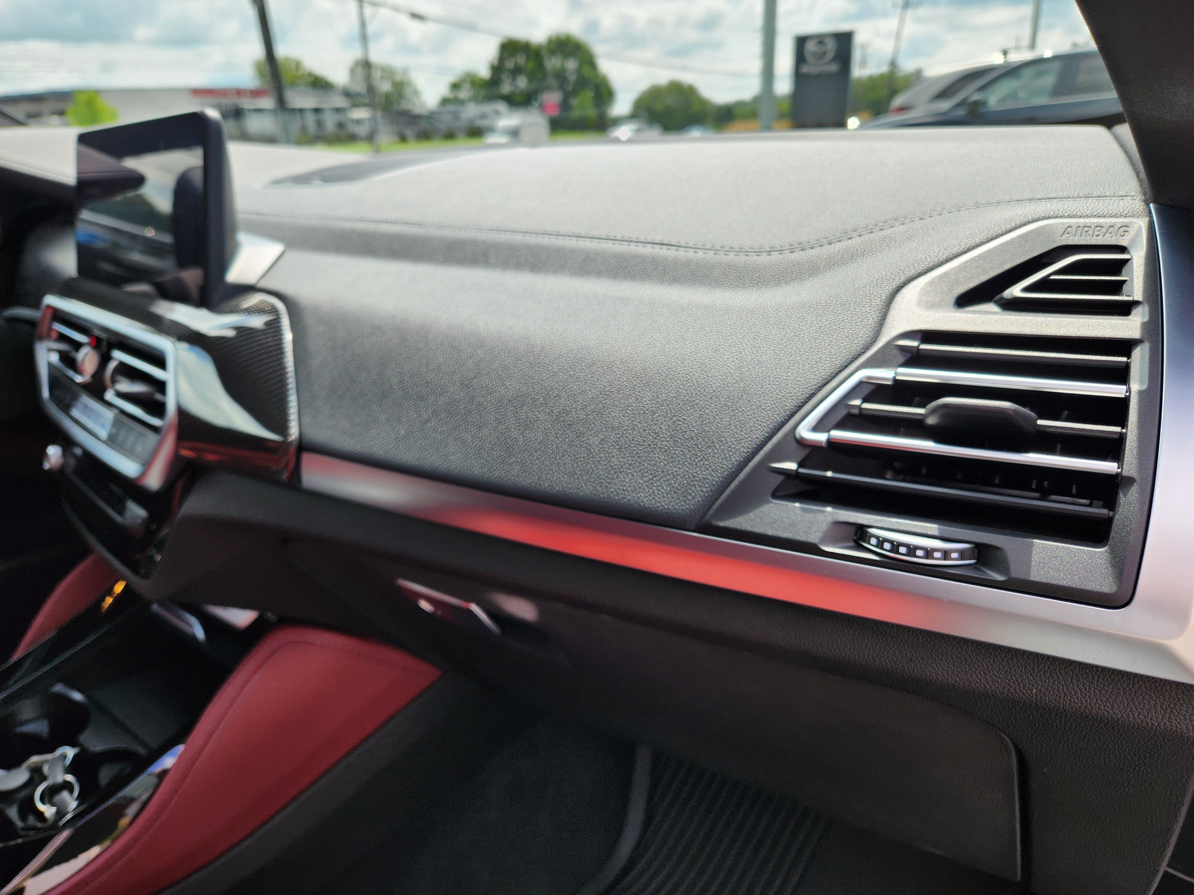 Used 2024  BMW  image 17