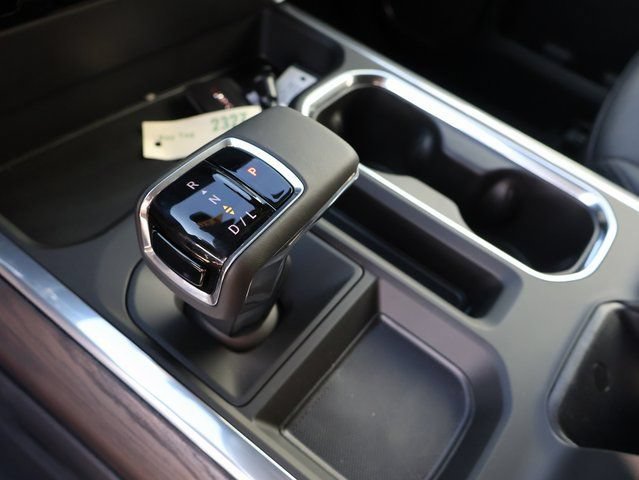 2026 GMC Sierra 1500 SLT - Photo 26