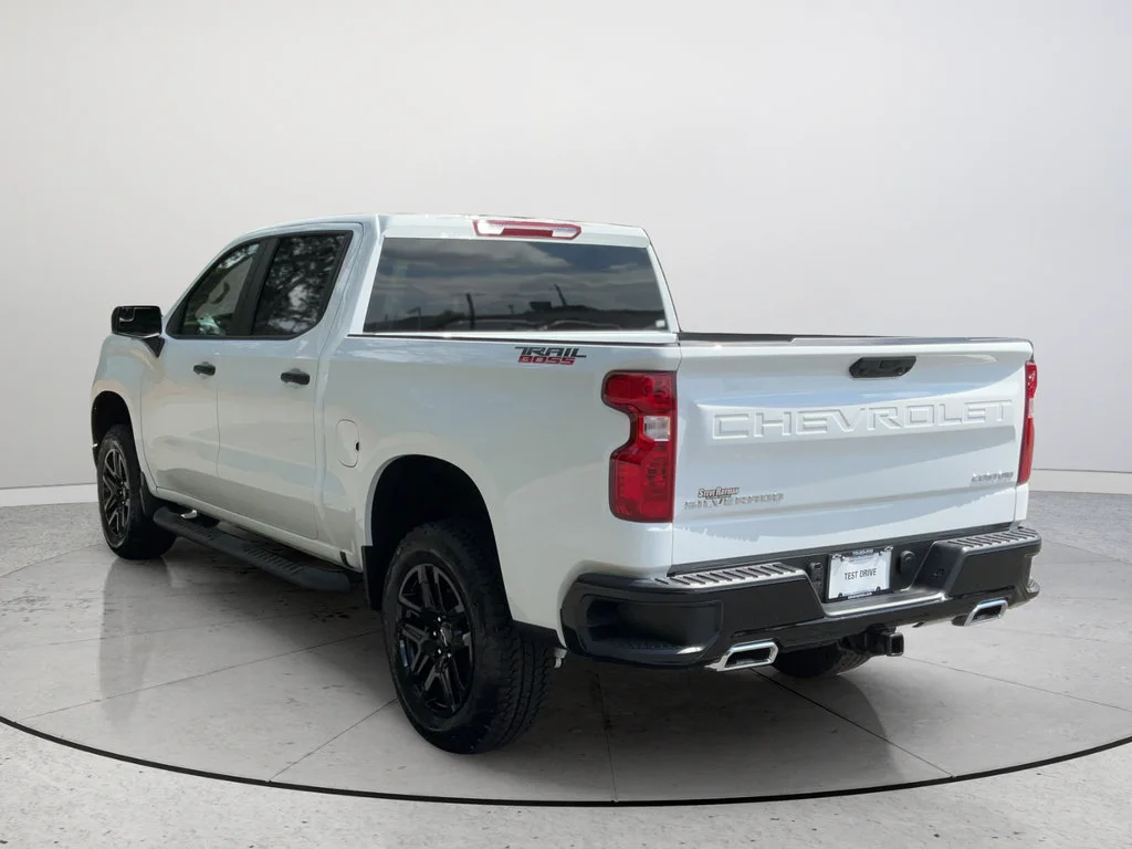 New 2026 Summit White Chevrolet Custom Trail Boss image 7