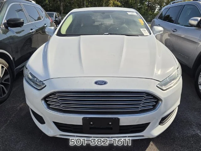 Used 2016 White Ford SE image 5