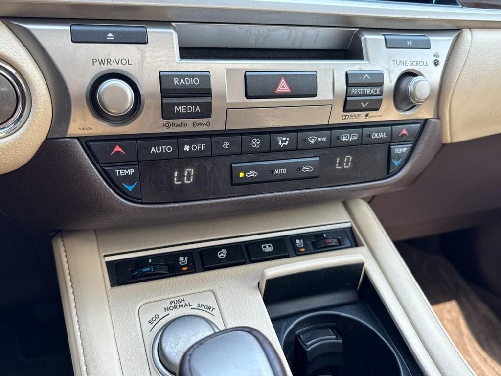 Used 2016 Obsidian Lexus 350 image 19