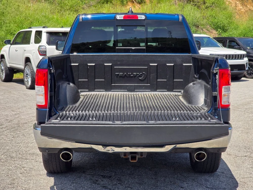 Used 2022 Blue Ram Big Horn/Lone Star image 11