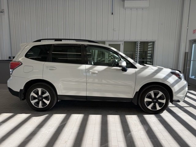 Used 2018 Subaru Forester Premium with VIN JF2SJAGC1JH573117 for sale in North Haven, CT