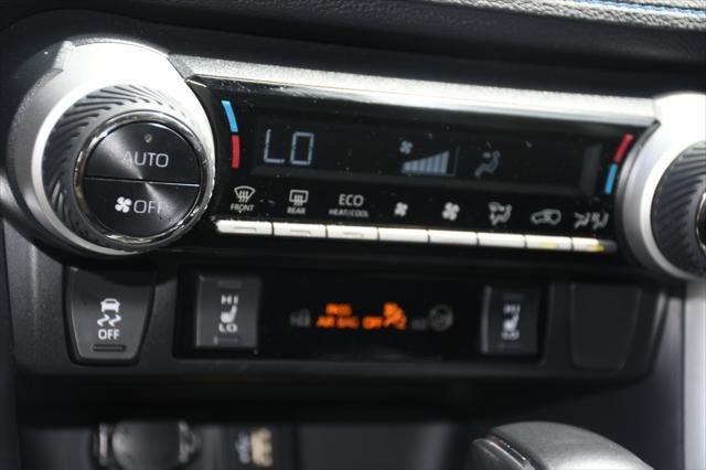 Certified Used 2024 MID BLK/WIND CHILL Toyota  image 16