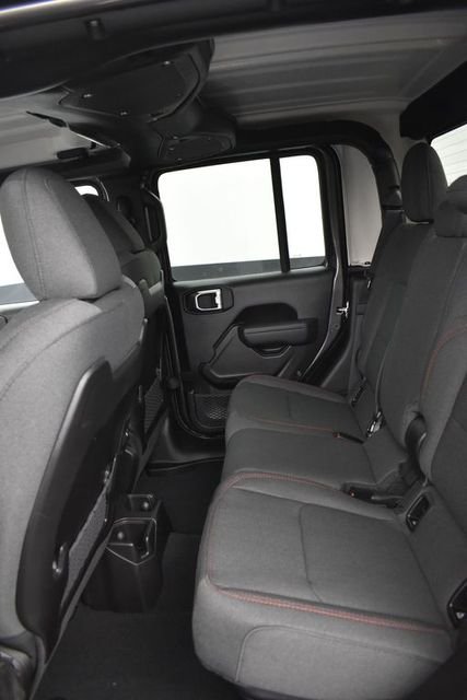 New 2026 Granite Crystal Metallic Clear-Coat Exterior Paint Jeep Shadow Ops image 8