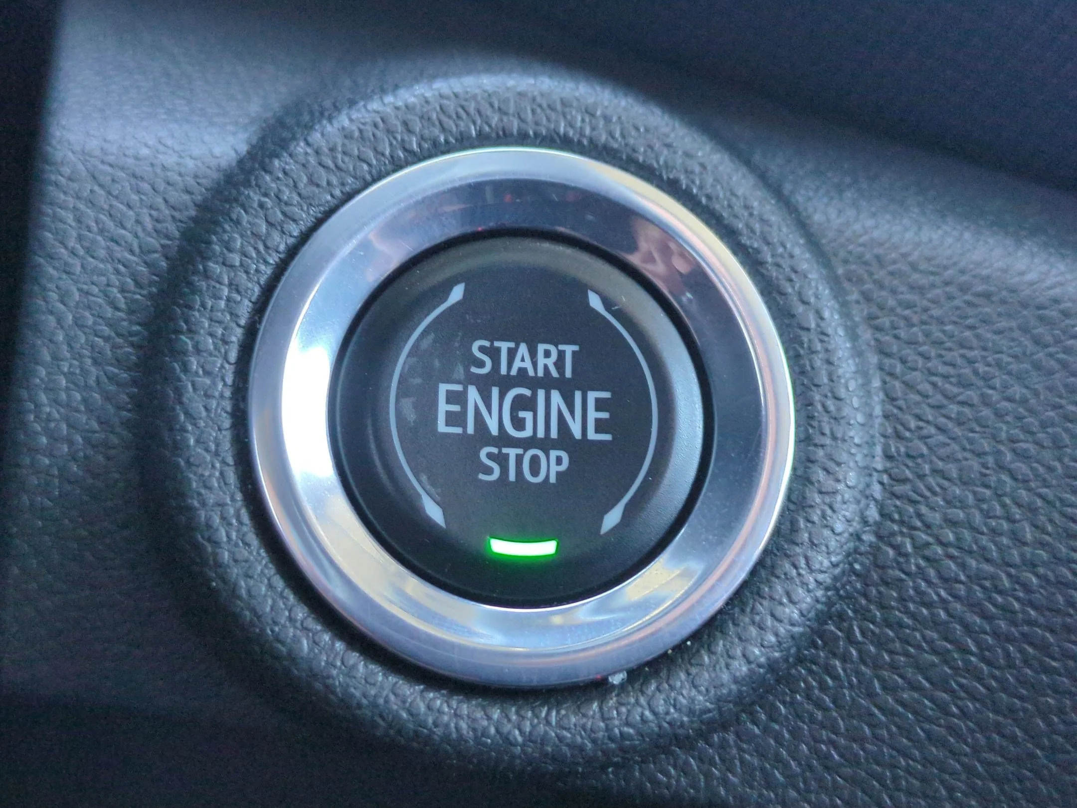 Used 2022 Summit White Chevrolet LT image 18