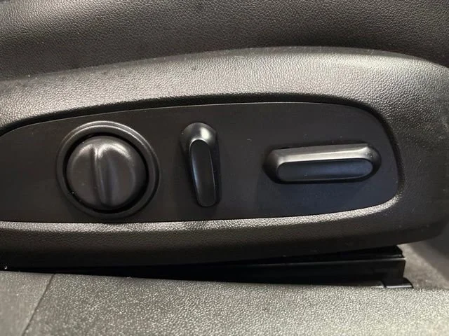 Used 2022 Mosaic Black Metallic Chevrolet Premier image 45