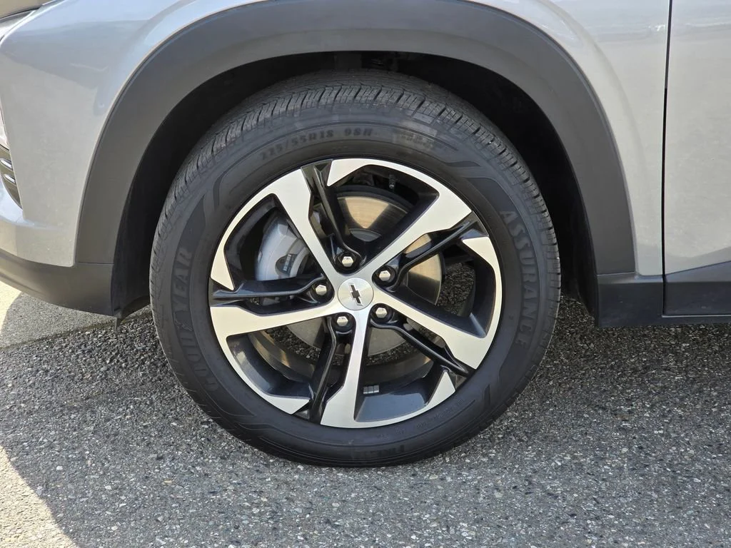 2025 Chevrolet Trax RS - Photo 9