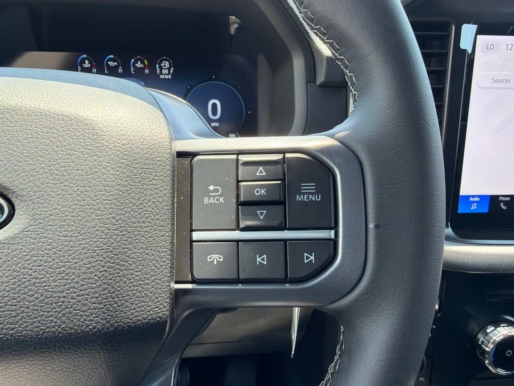 New 2026 Oxford White Ford XLT image 27